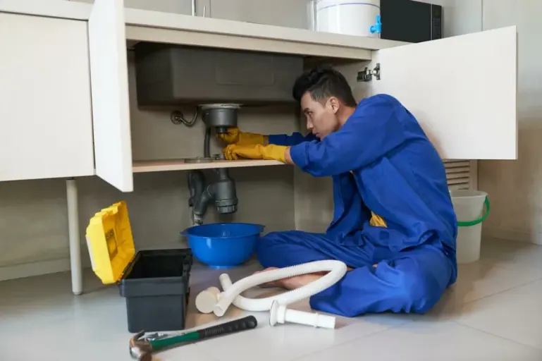 Professional Plumber in Dubai Marina | 24/7 Emergency Plumbing Services